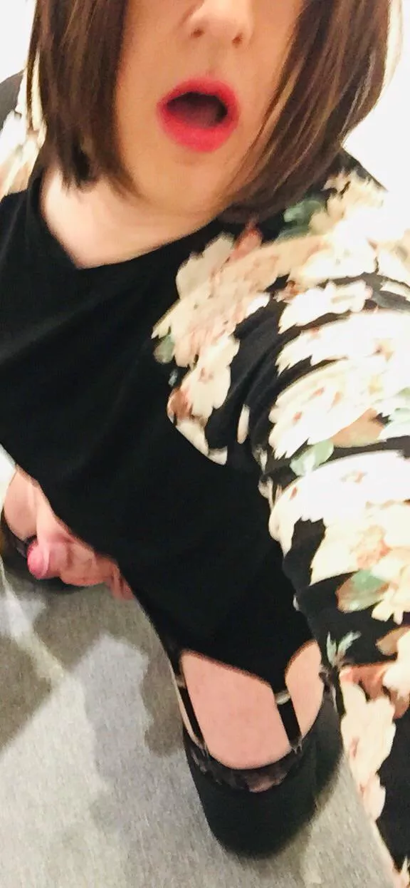 Anyone want to cum in my mouth π¦π Anyone want to cum in my mouth π¦π