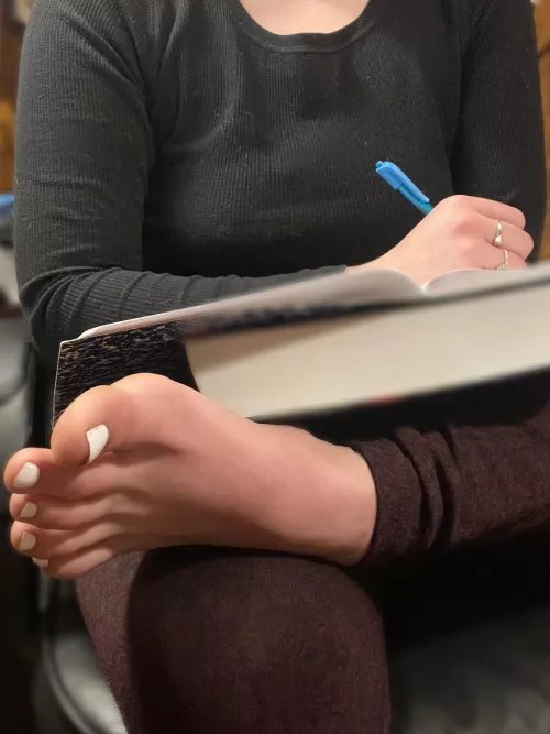 Anyone want to give me a foot rub while I study for my exam? π Anyone want to give me a foot rub while I study for my exam? π