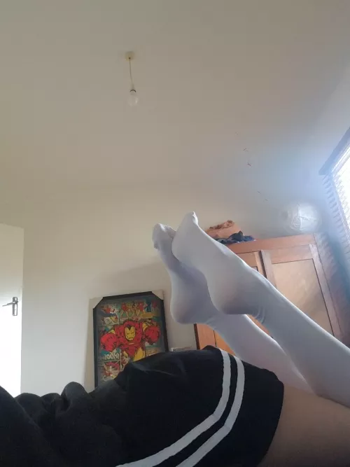 Anyone want to move my skirt ;3 Anyone want to move my skirt ;3