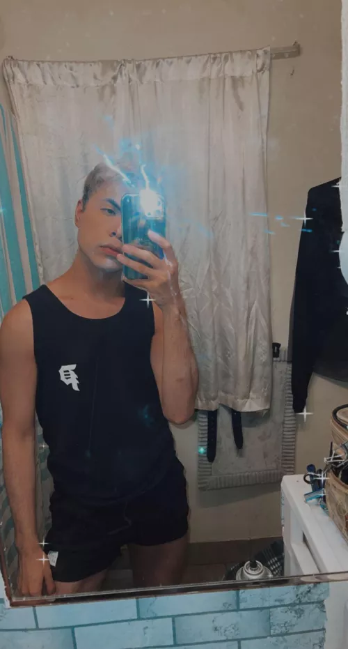 Anyone Want To Play Some PlayStation Games With Me?