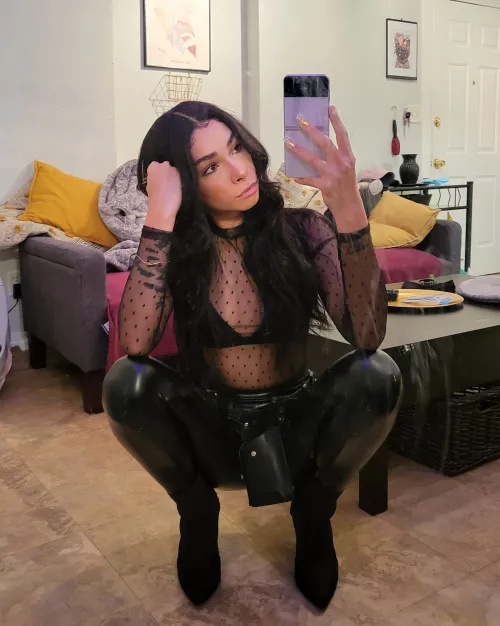 Apparently squatting with flat feet is a talent?? ????