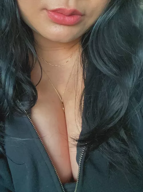 Appropriate coffee run outfit?