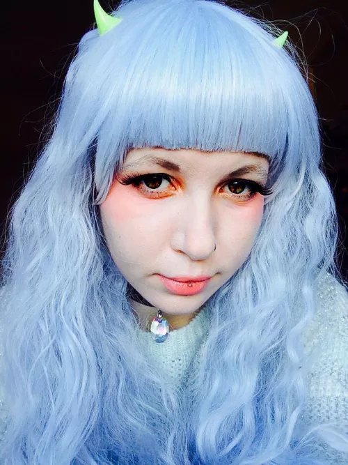 Are cute oni girls allowed here?