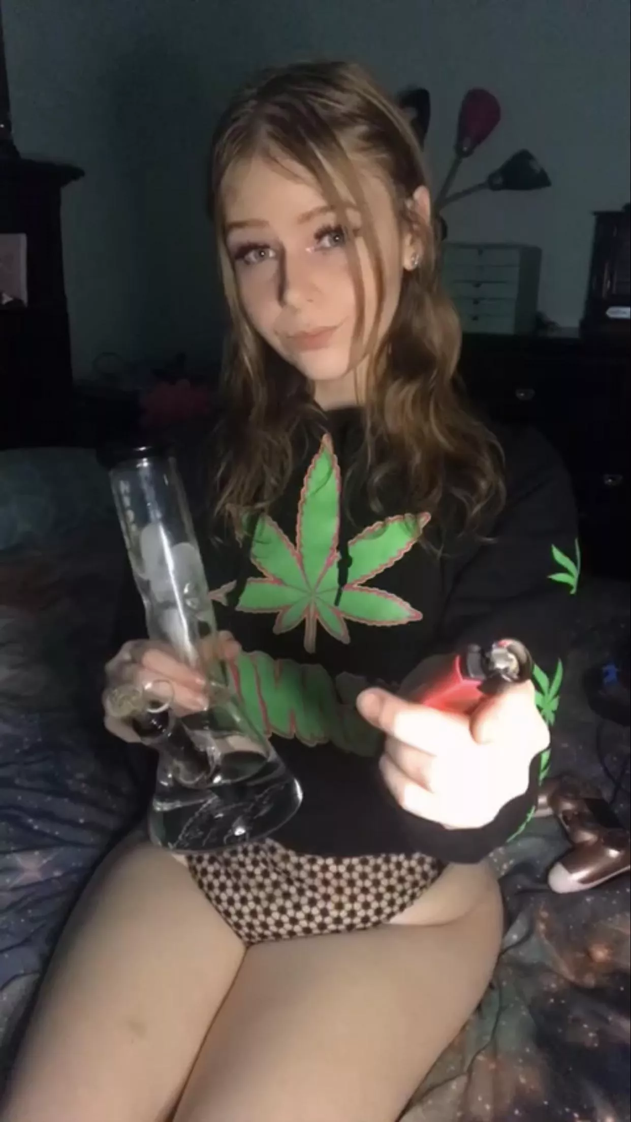 Are edgy stoner girls your type? Are edgy stoner girls your type?