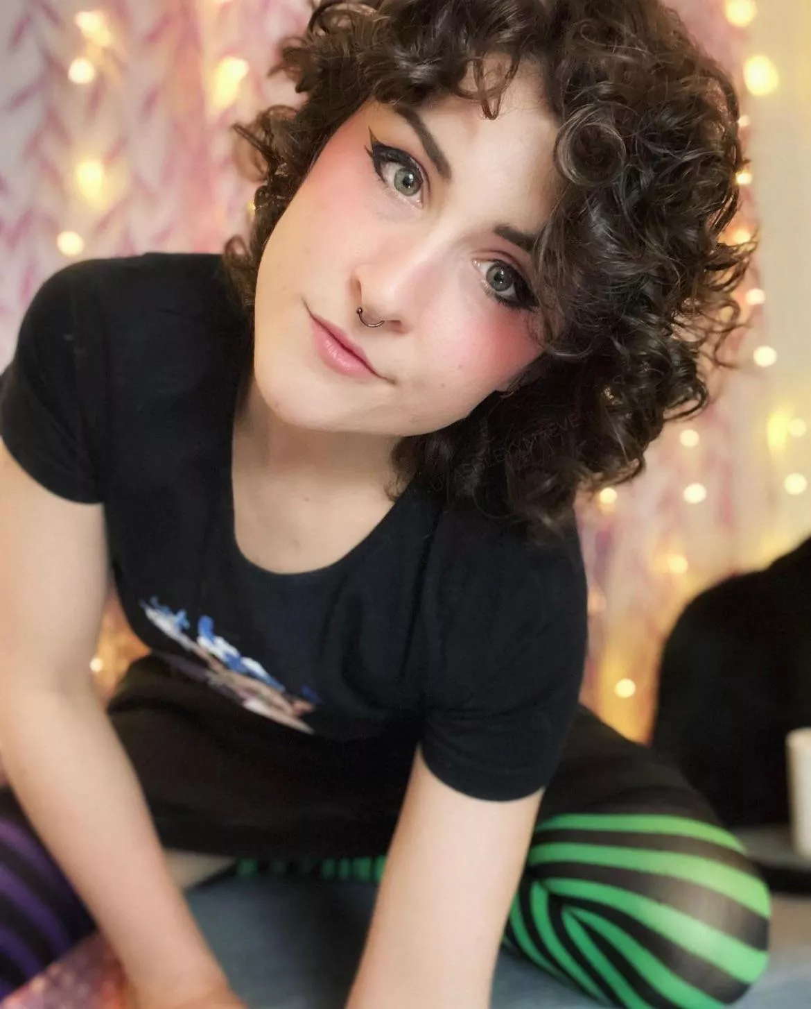 Are mismatched thigh highs ok? 🥺 Are mismatched thigh highs ok? 🥺