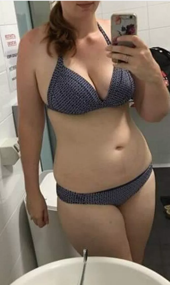 Are mombods welcome? Are mombods welcome?