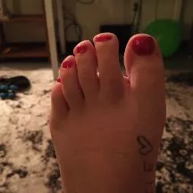 Are my chubby toes cute? Are my chubby toes cute?