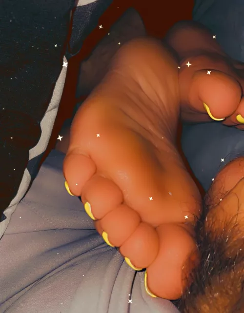 Are my feet worth posting more of ? Let me know ☺️ Are my feet worth posting more of ? Let me know ☺️