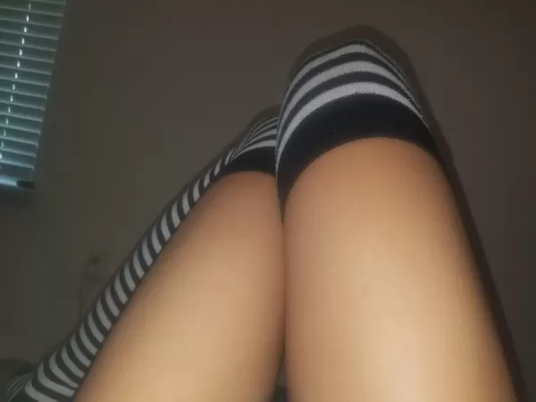 Are my wittle thighs good enough to be posted here? VmV Are my wittle thighs good enough to be posted here? VmV