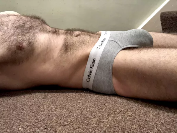 Are skinny hairy guys welcome here? βΊοΈ Are skinny hairy guys welcome here? βΊοΈ