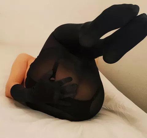 Are there also straight boys here who find me attractive? π₯Ίβ€οΈ
