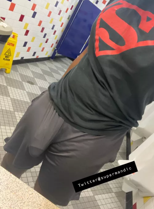 Are these gym shorts appropriate?