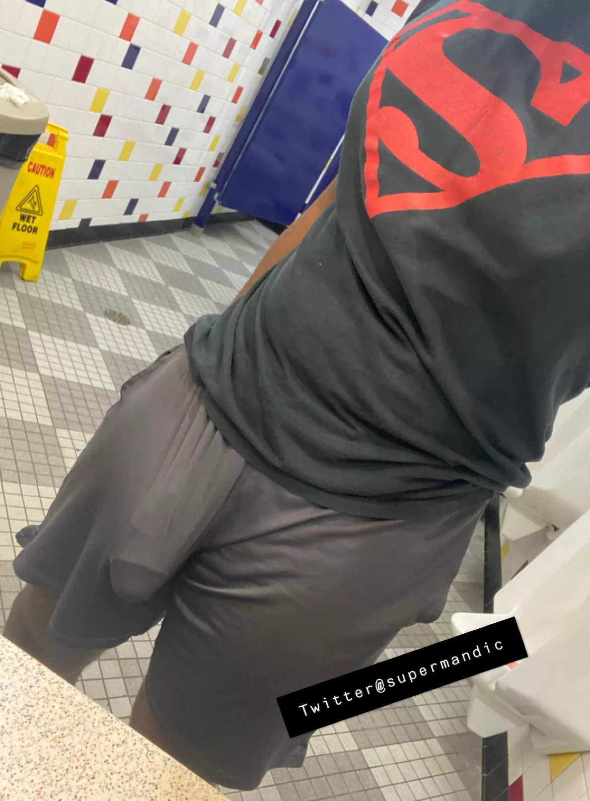 Are these gym shorts appropriate?