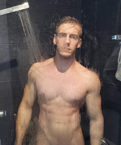 Are you more Shower or Bath ? π¦