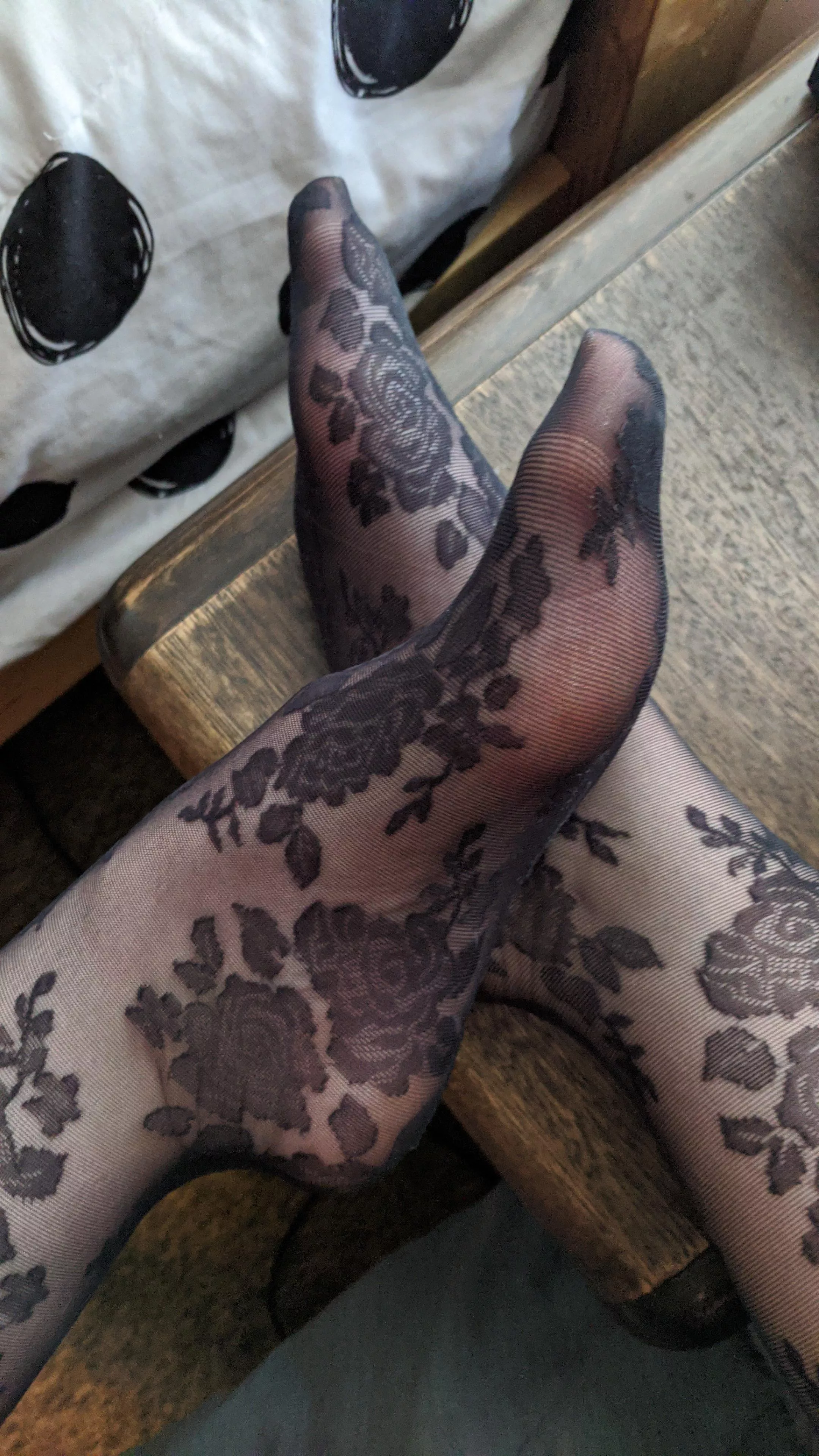 Are you obsessed with my feet yet? Are you obsessed with my feet yet?