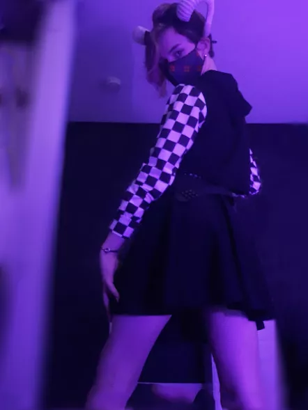 Are you trying to peek ?! 😳