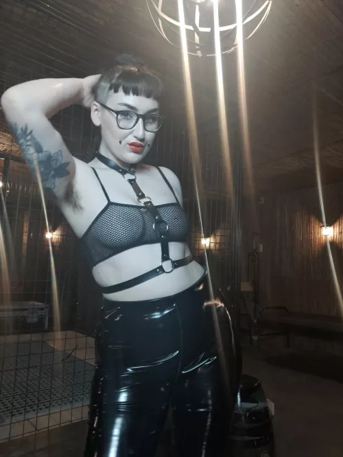 Are you weak for hairy women in shiny PVC? 😈