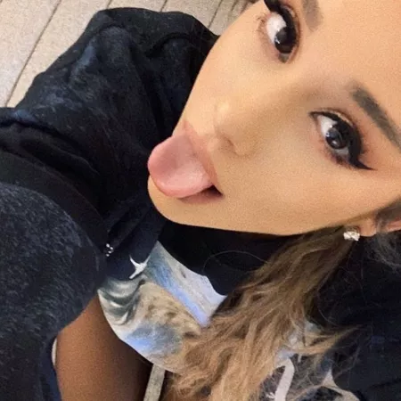 Ariana grande's mouth is better than porn Ariana grande's mouth is better than porn
