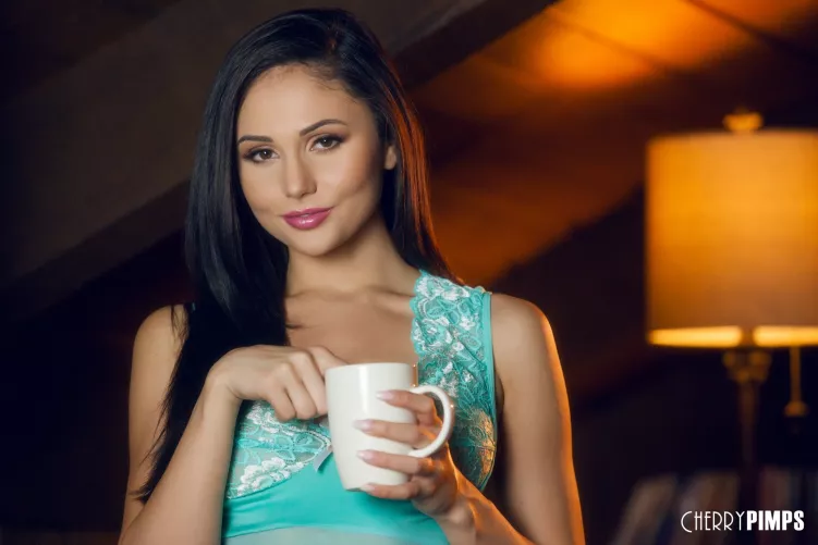 Ariana Marie