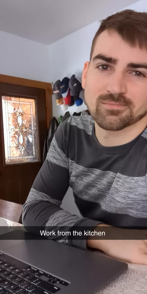 As it says, working from the kitchen today