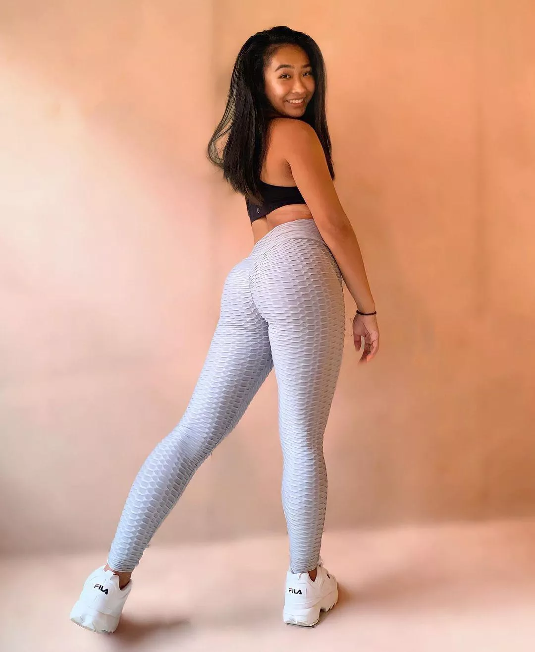 Asian babe Asian babe