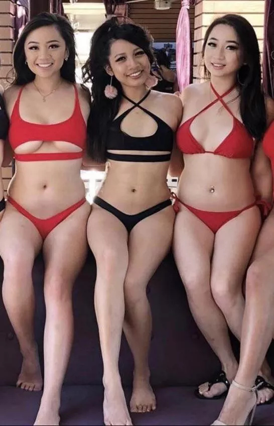 Asian Bikini Babes Asian Bikini Babes