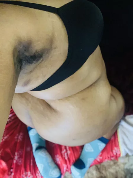 Ass && pits for your dreams tonight๐๐
 sleep tight