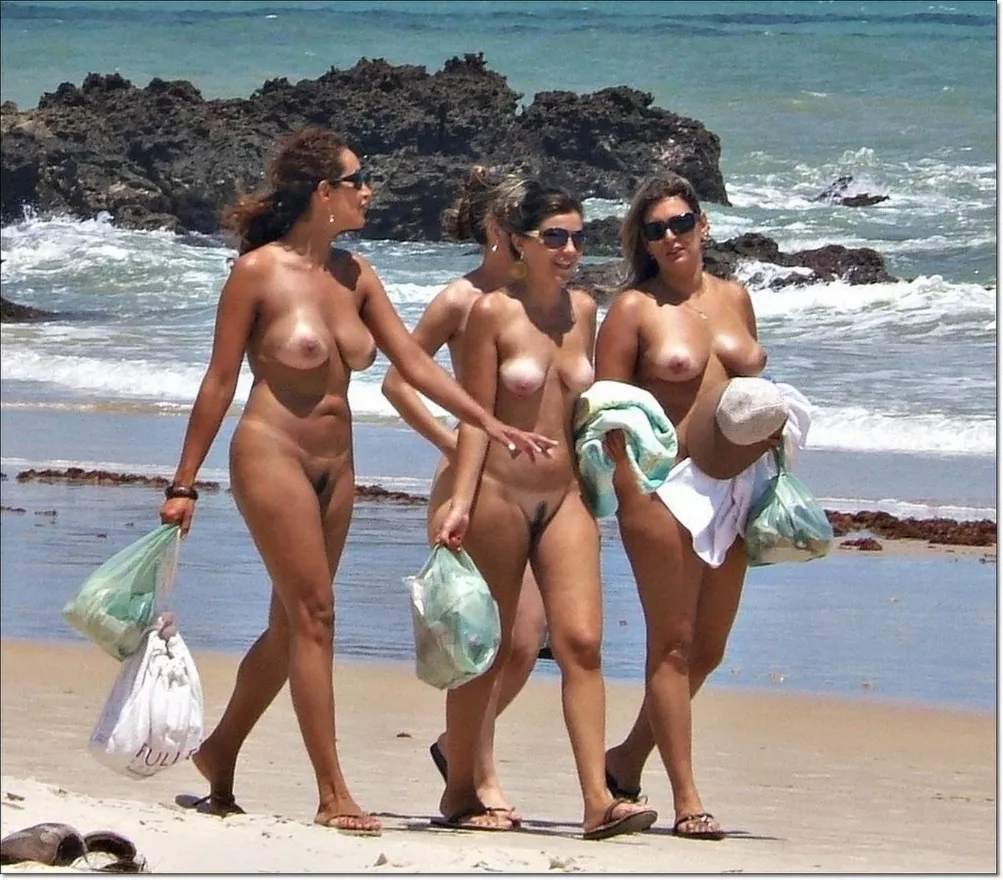 At The Beach Nudes Groupofnudegirls Nude Pics Org