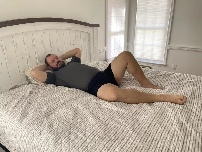 Attempting to be seductive. What would you do? Attempting to be seductive. What would you do?