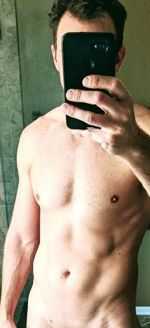 Attempting to get a bit more lean... Which helps the veins! Attempting to get a bit more lean... Which helps the veins!