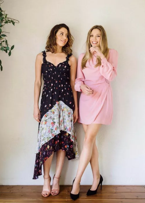 Aubrey Plaza & Elizabeth Olsen