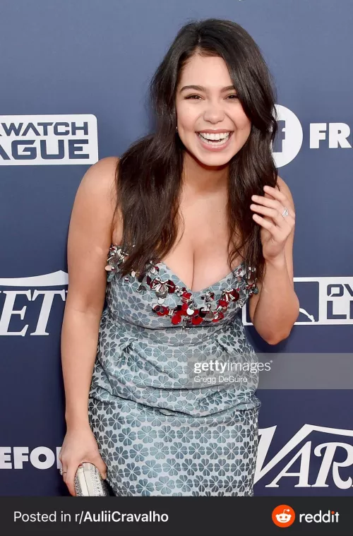 Auli’i Cravalho Auli’i Cravalho