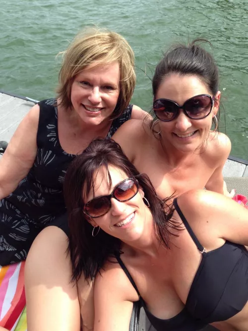 Aunt - Sister - Mom Aunt - Sister - Mom