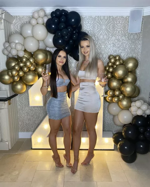 Awesome pair - but left for me is unreal (upvote your fave in the comments) Awesome pair - but left for me is unreal (upvote your fave in the comments)
