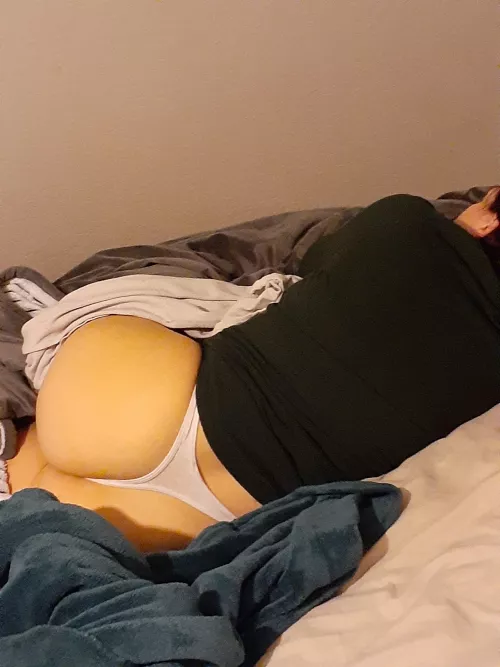 Babe caught sleeping in white thong Babe caught sleeping in white thong