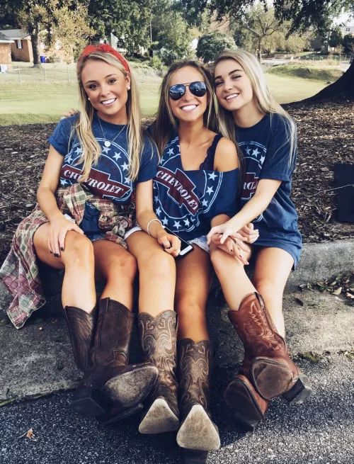 Babes in boots Babes in boots