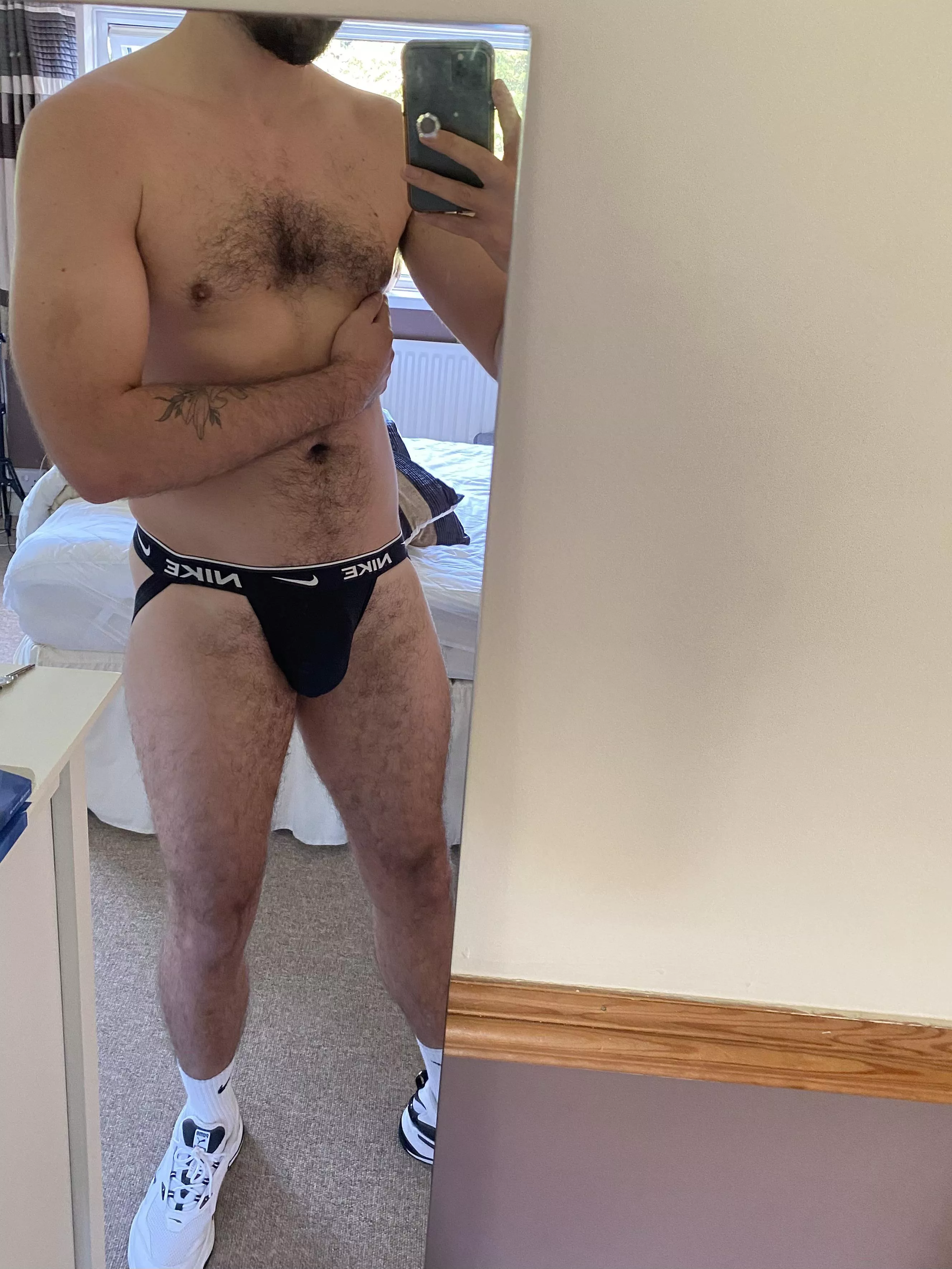 Back from the gym, in need of a stretch and a rub down..