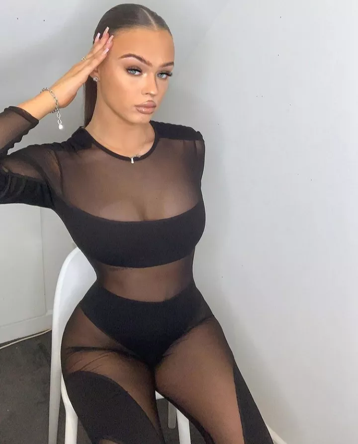 Baddie brunette Baddie brunette