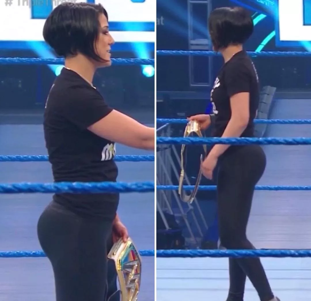 Bailey's bum = HEAVEN Bailey's bum = HEAVEN