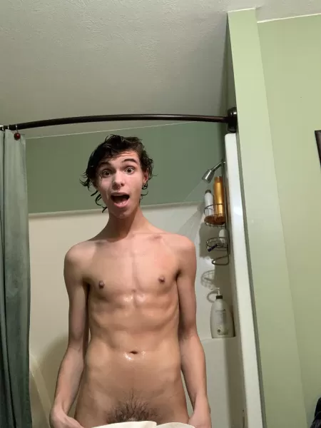 Barely legal twink😈🥰🙋♂️ Barely legal twink😈🥰🙋♂️