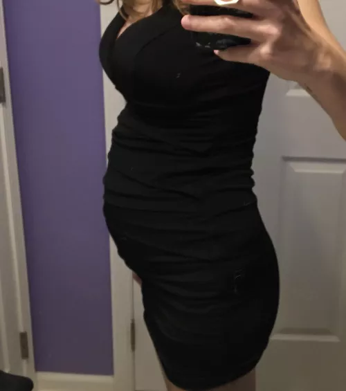 Barely squeezing into my little black dress ?