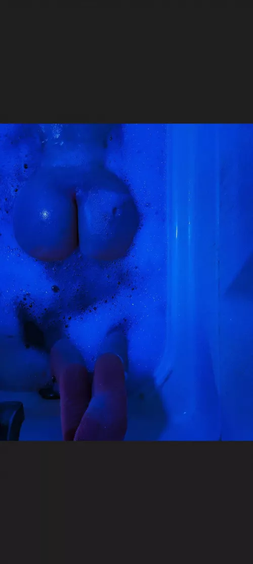 Bath booty๐ Bath booty๐