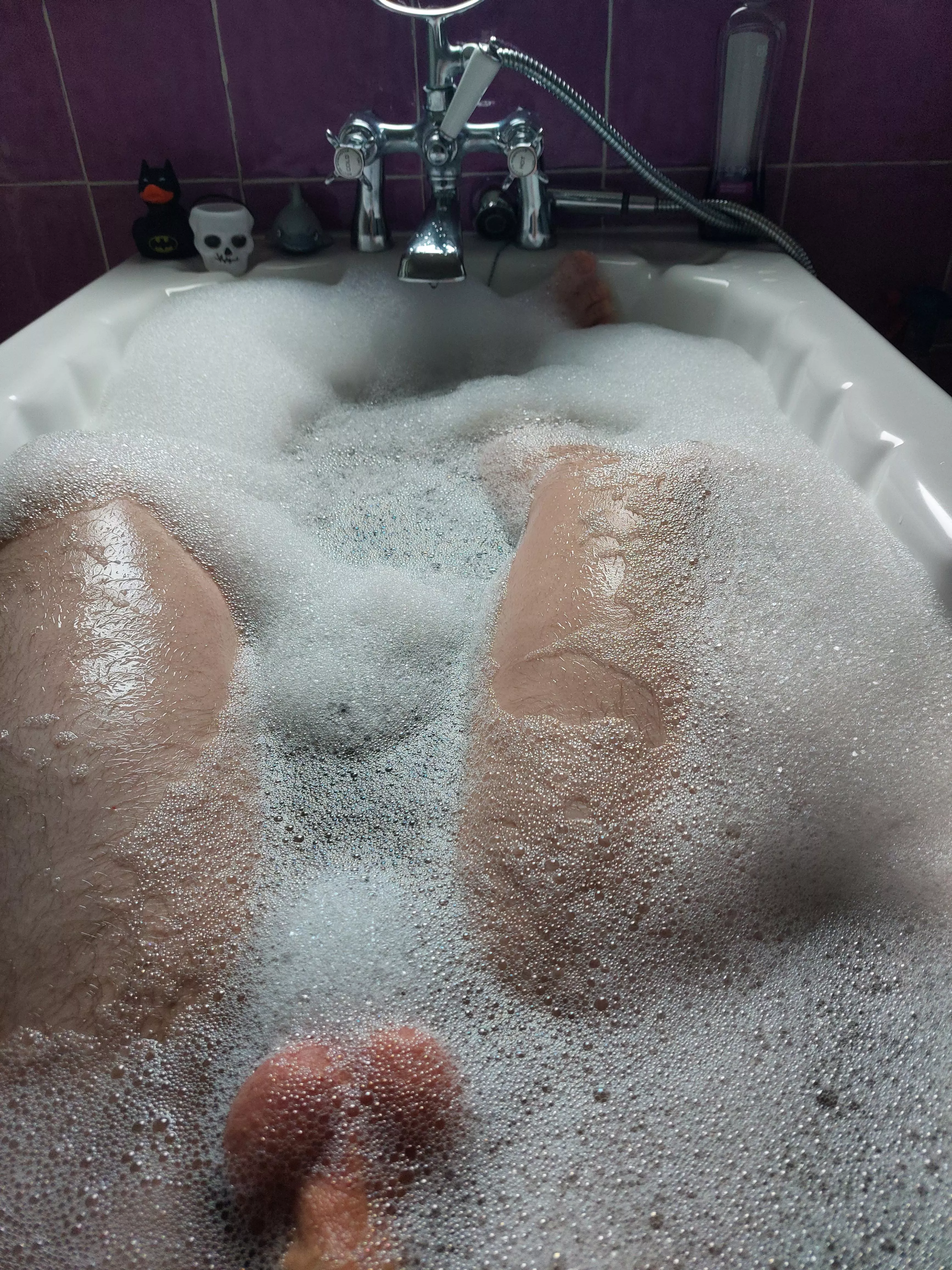 Bath ti(m)e Bath ti(m)e