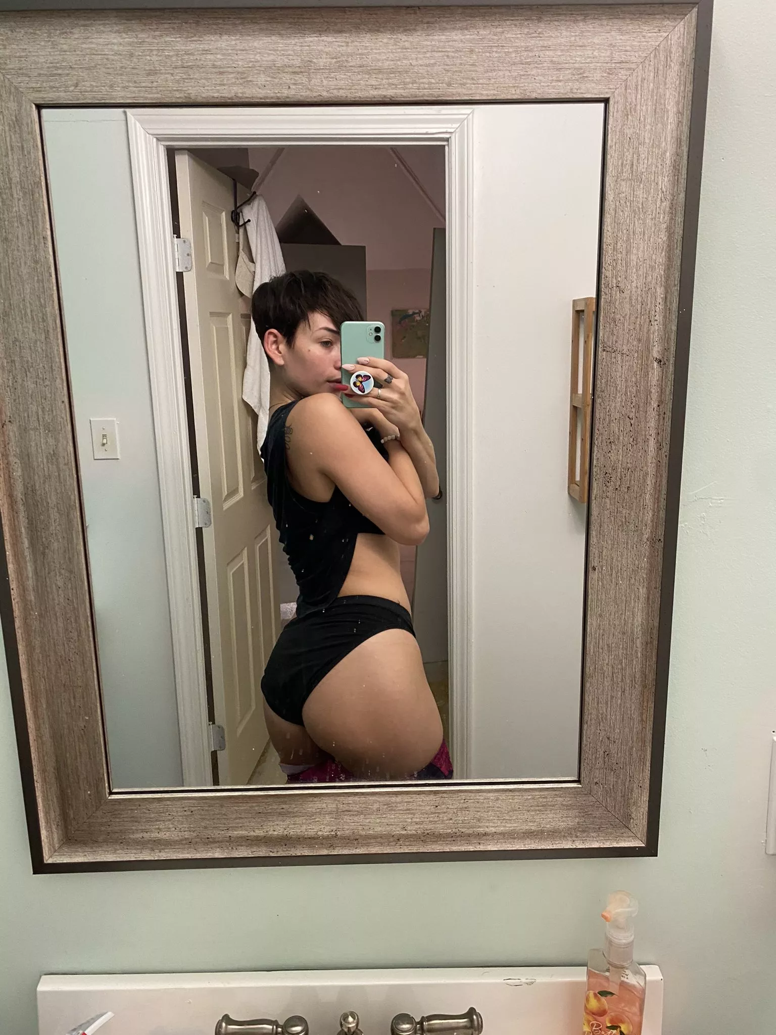 Bathroom booty Bathroom booty