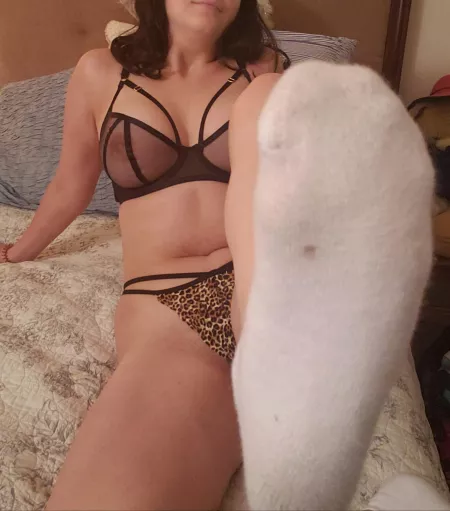 Be a good boy and sniff 🐺