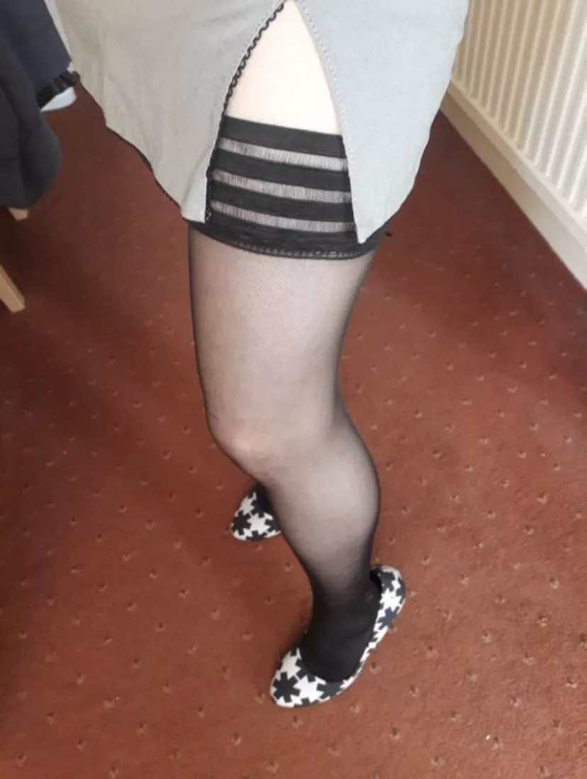 Be a Good boy….You should always want to be under here talking those heels off and worshiping the whole of me,Let’s get messy ! Nice way to say Compliment