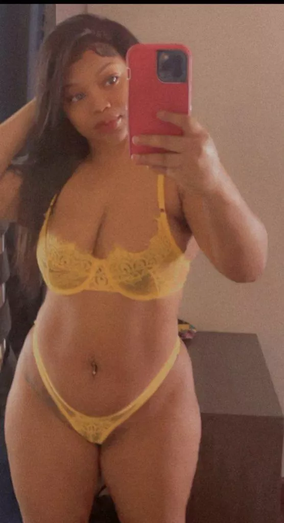 Be honest? Would you fuck me 🥺