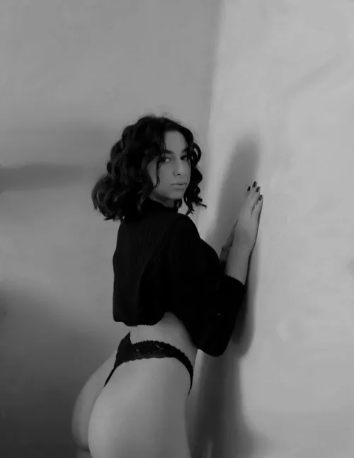 Be honest.... Would you fuck me?π