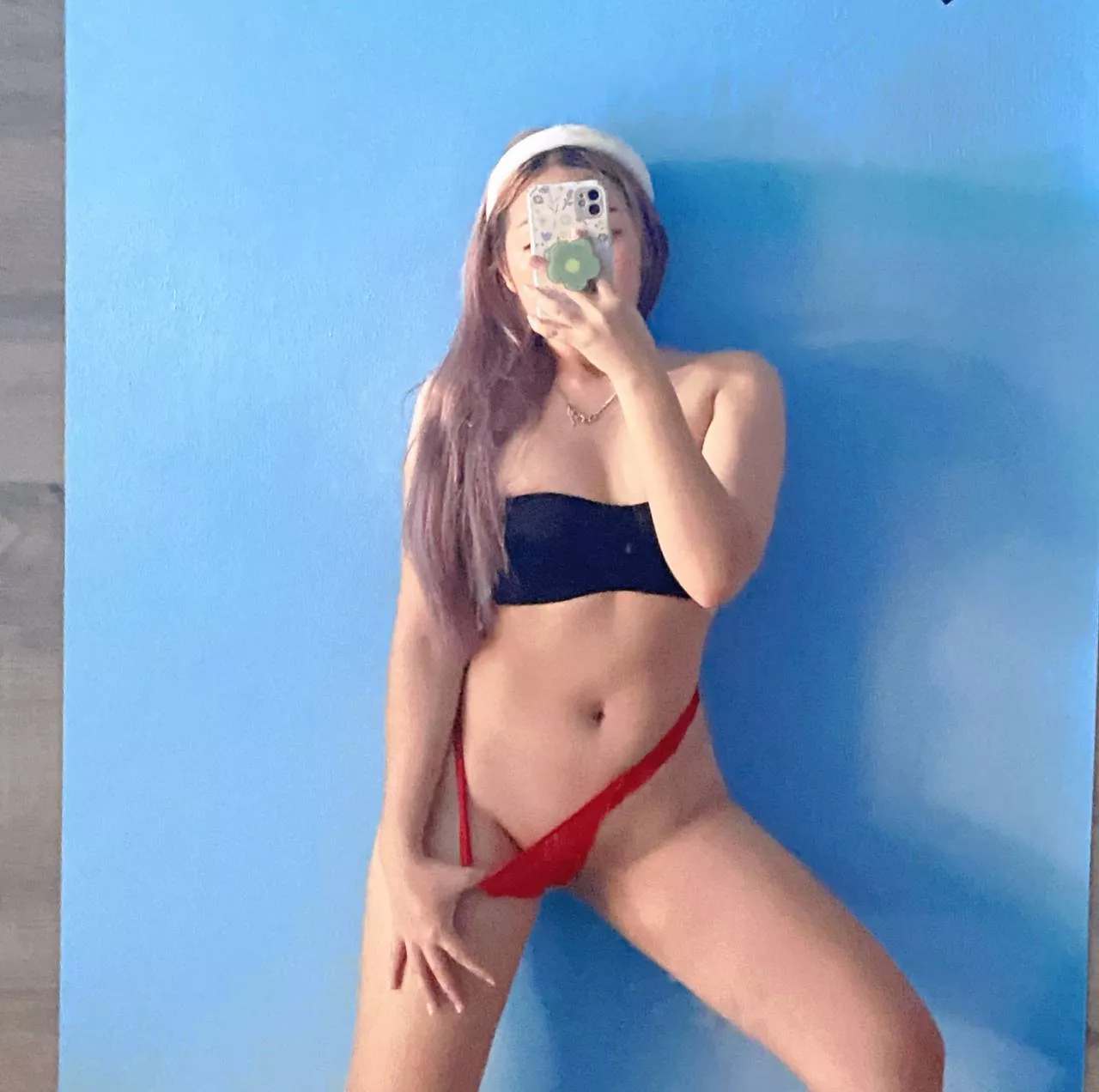 Be honest, would you masturbate if I sent you some nudes of me? 🙈👅 I’m thinking of the positions we can do 💕