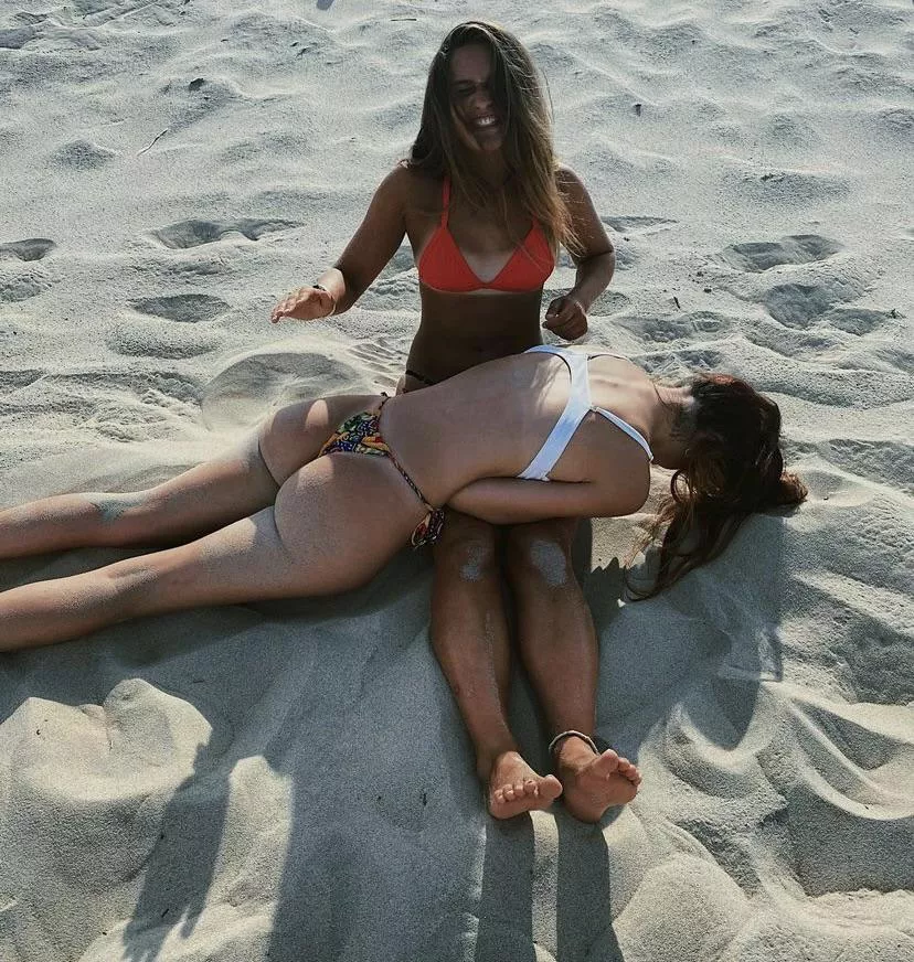 Beach Babes Nude